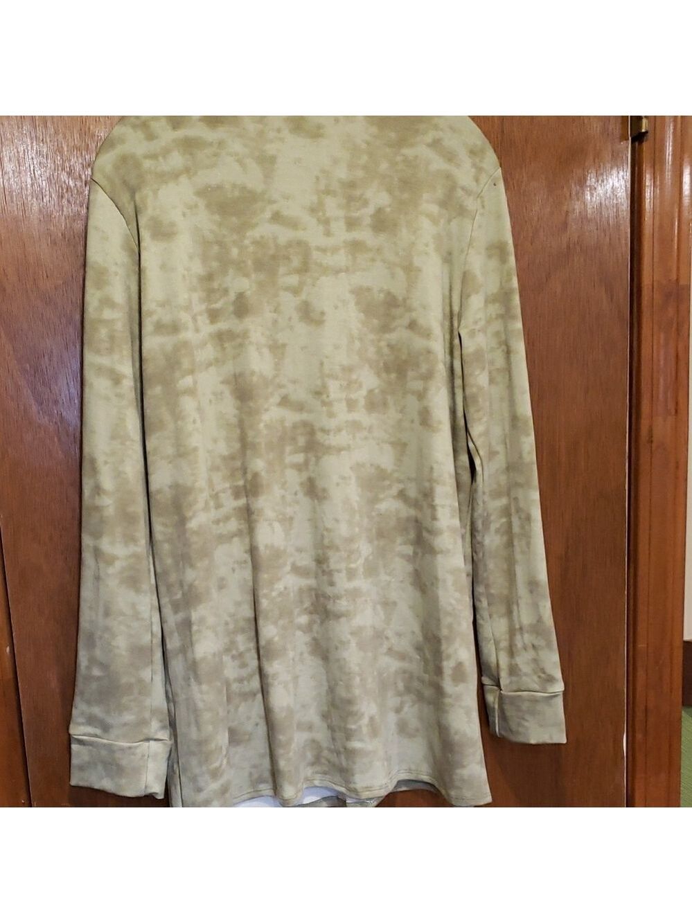 Agnes & Dora Olive Green Tie-Dye Cardigan - Picture 7 of 9
